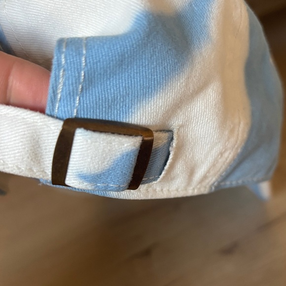 O'Neill Womens Sky Blue and White Tye Dye Hat - Picture 7 of 7